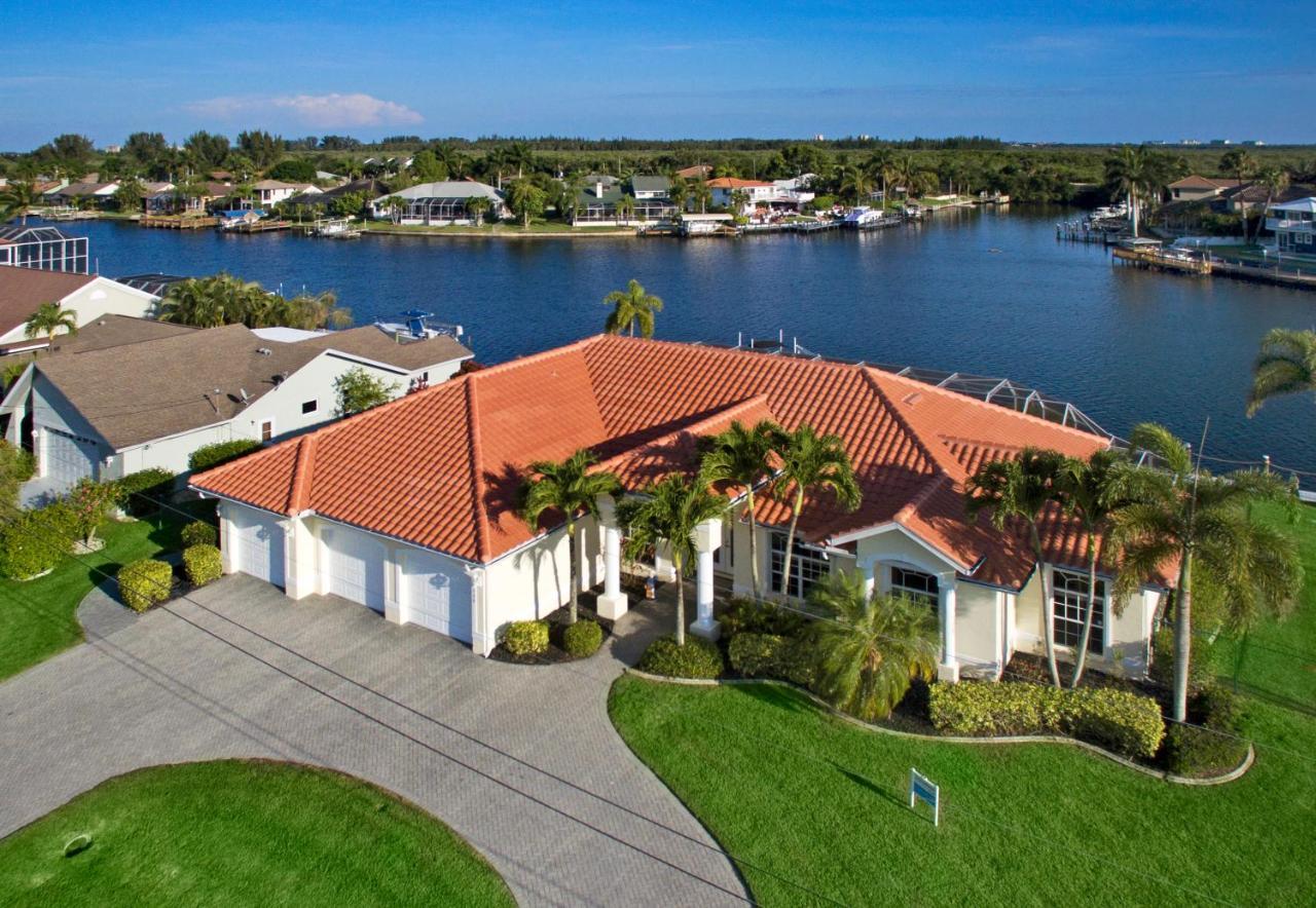 Villa Dolphin Cape Coral Exteriör bild