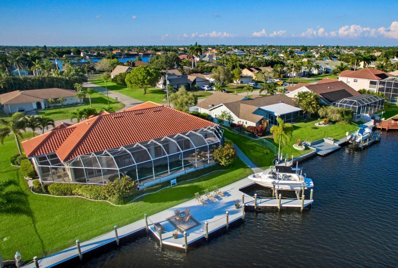 Villa Dolphin Cape Coral Exteriör bild